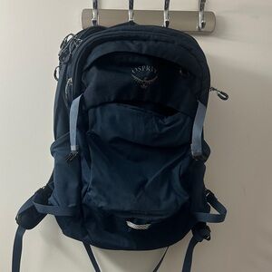 Osprey Nebula 32 Everyday Backpack, Navy
